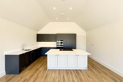 3 bedroom detached bungalow for sale, Caird Field, Henley, Ipswich IP6