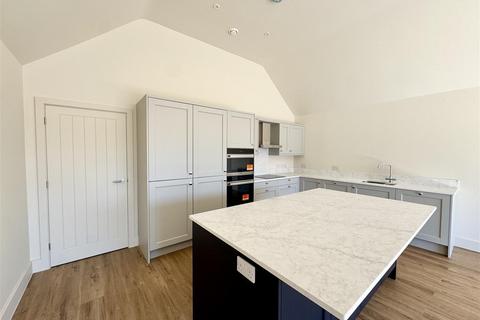 3 bedroom detached bungalow for sale, Caird Field, Henley, Ipswich IP6