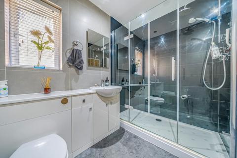 27 Cavendish Road, Woking, GU22 0EP