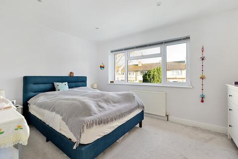 19 Foxley Close, Blackwater, Camberley, GU17 0JY