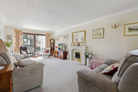 4 Willow Road, Willersey, Broadway, WR12 7QE