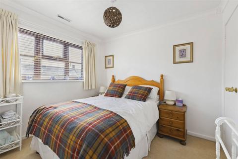 4 Willow Road, Willersey, Broadway, WR12 7QE