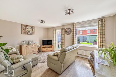 3 bedroom semi-detached house for sale, Roman Circus Walk, Colchester