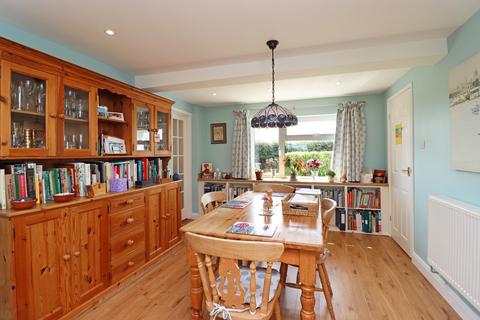 3 bedroom chalet for sale, Tendring Road, Stones Green, Harwich