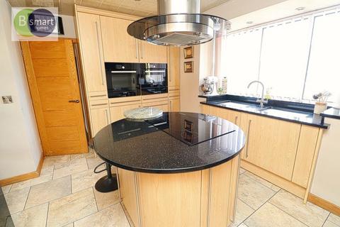 undefined, Thorogate, Rotherham S62