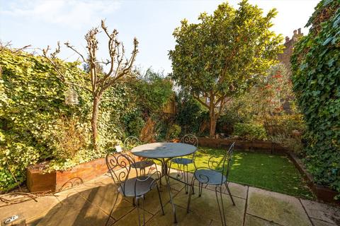 26 Spencer Rise, London, NW5 1AP