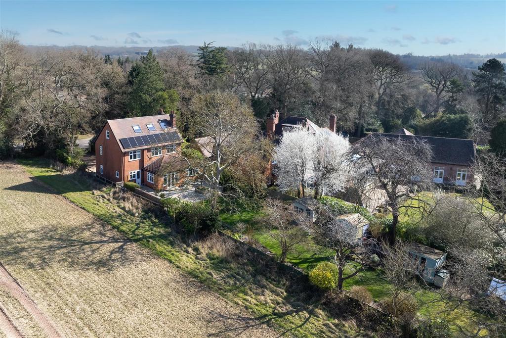 Spinney-11 A.jpg