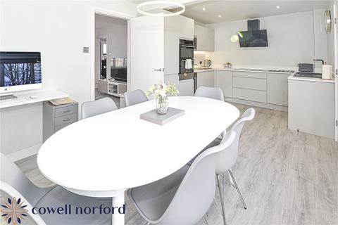 3 bedroom detached house for sale, Curlew Close, Rochdale OL11