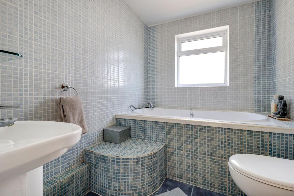 Family-Bathroom