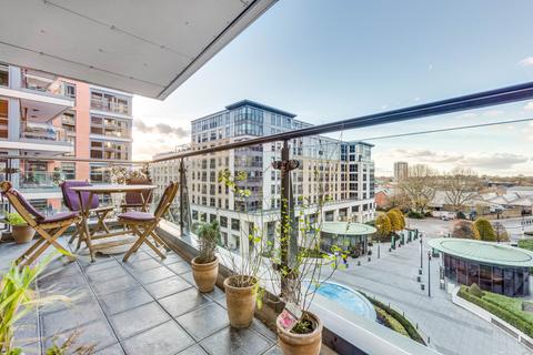 2 bedroom flat for sale, Harbour Reach, The Boulevard, Imperial Wharf, London
