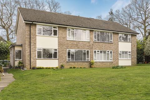 2 bedroom maisonette for sale, The Chevenings, Sidcup