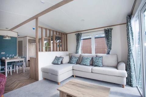 2 bedroom lodge for sale, Ladera Retreat, Eaton, Congleton