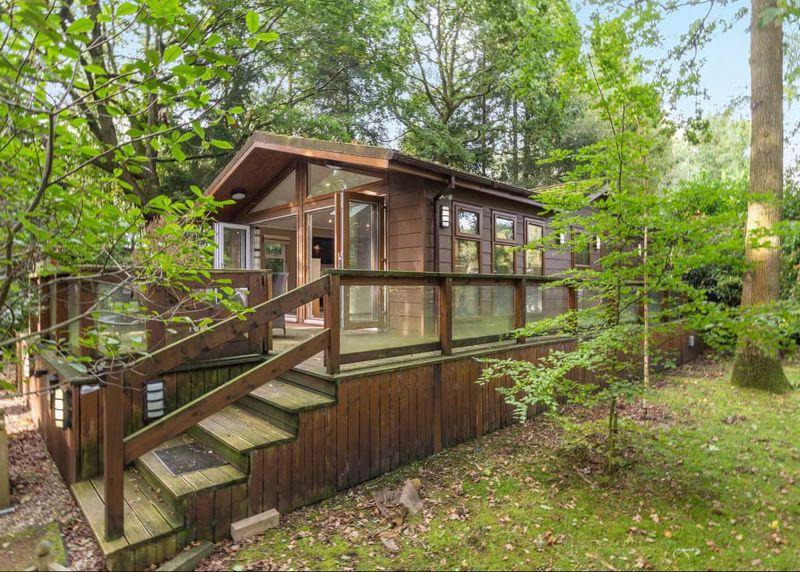 Luxury lodge 1