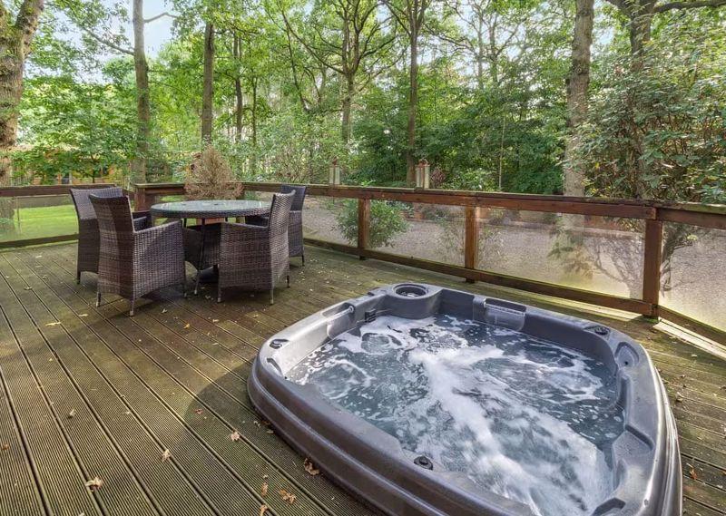 Luxury lodge 1