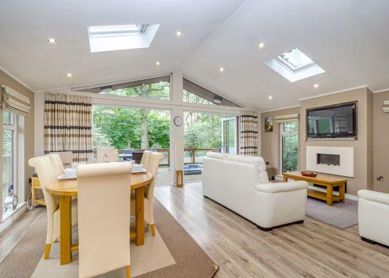 Luxury lodge 1