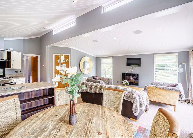 Luxury lodge 3