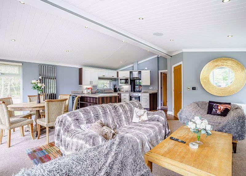 Luxury lodge 3
