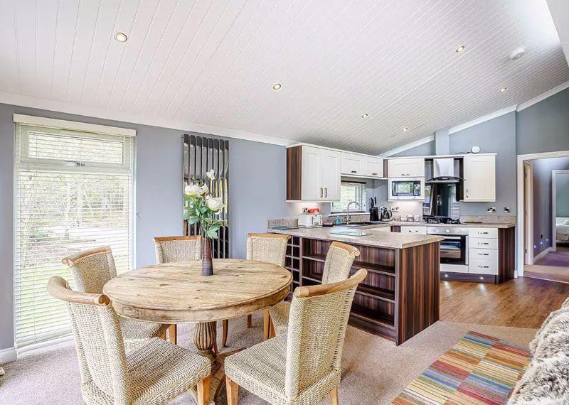 Luxury lodge 3