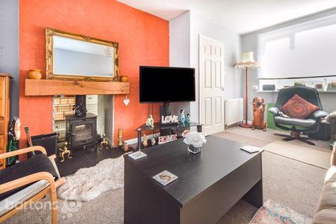 6 Cawthorne Close, Rotherham, S65 3RS