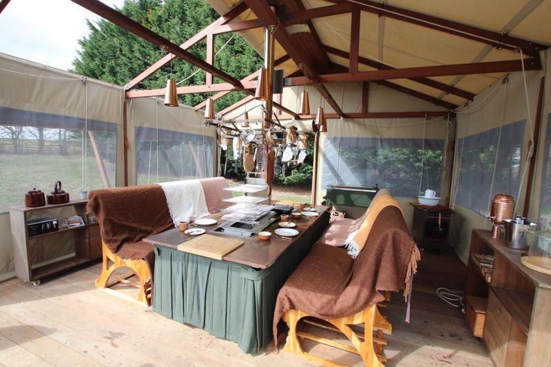 Outdoor kitchen...
