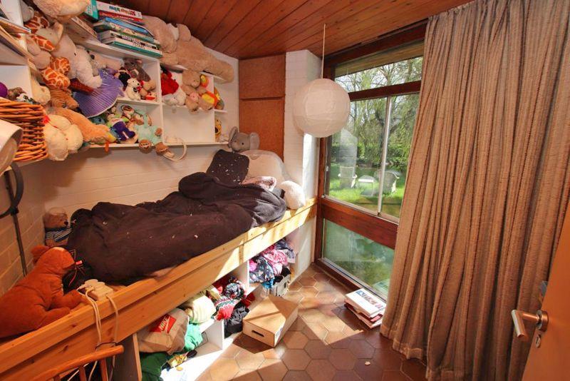 Bed 3