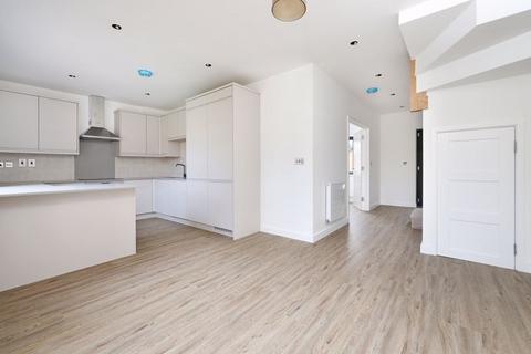 3 bedroom semi-detached house for sale, Chartland Close, Bookham