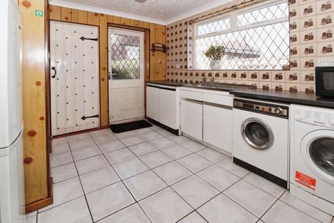 3 bedroom end of terrace house for sale, Kings Road, Rushall, WS4 1JB