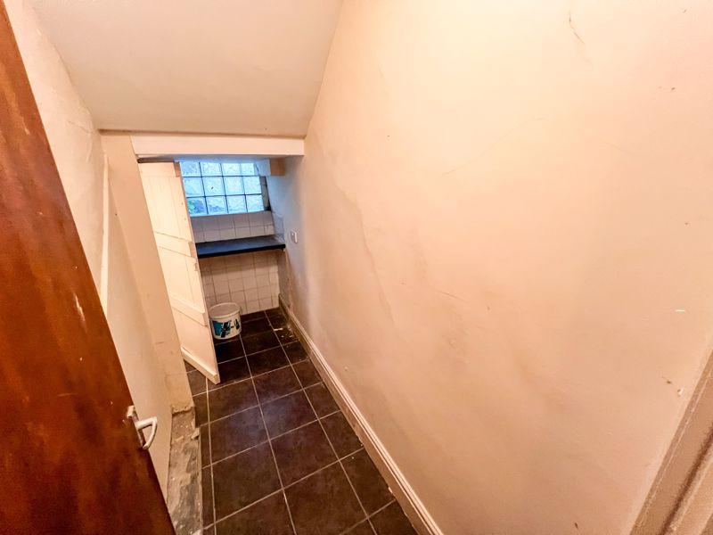 42 Victoria Road,