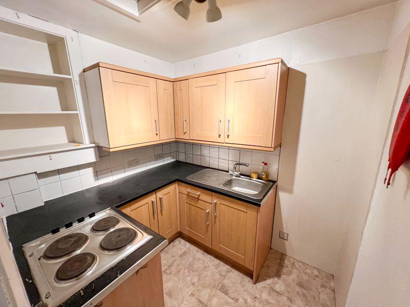 42 Victoria Road,