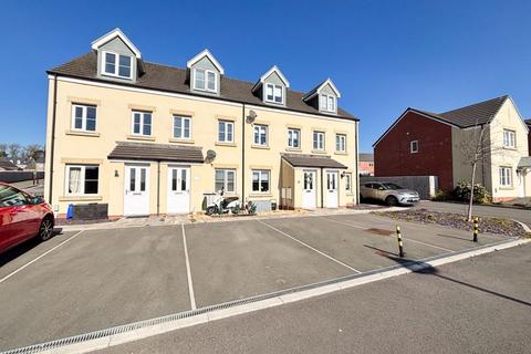 17 Llys Ceirios, Coity, Bridgend, CF35 6QB