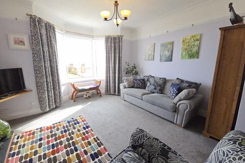 32 Beach Terrace, Newbiggin-by-the-sea, NE64 6XE