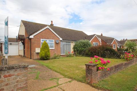 2 bedroom bungalow for sale, Hawkinge - Offers in Excess of £300,000