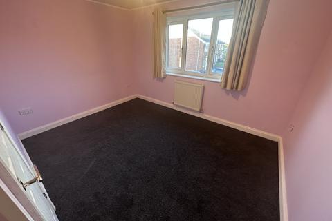 2 bedroom terraced house to rent, Holyhead Close, Seaham SR7