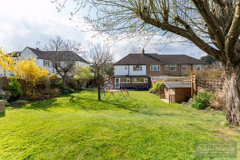 53 Essenden Road, South Croydon, CR2 0BW