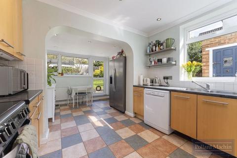 53 Essenden Road, South Croydon, CR2 0BW