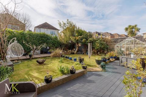 4 bedroom detached house for sale, Wordsworth Avenue, Bournemouth BH8