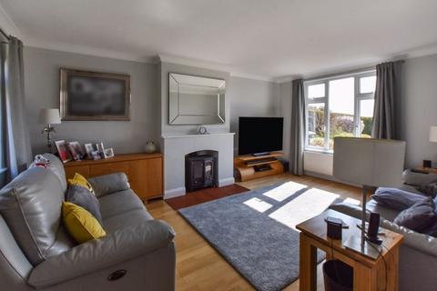 3 bedroom detached house for sale, Digby Drive, Oakham, North Luffenham
