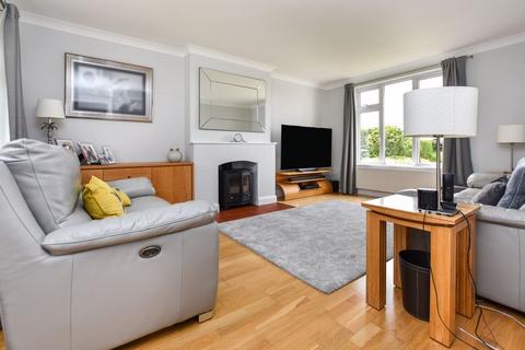 3 bedroom detached house for sale, Digby Drive, North Luffenham , Oakham