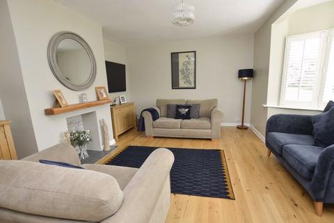 16 Beverley Rise, Brixham, TQ5 9NQ