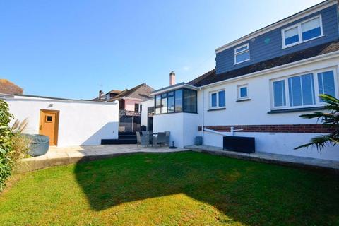 16 Beverley Rise, Brixham, TQ5 9NQ