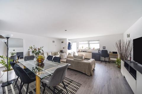 1 bedroom apartment for sale, Albert Road, London, E16