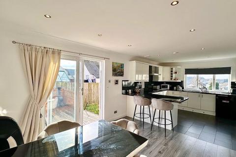 62 Car Road, Cumnock, KA18 1HL