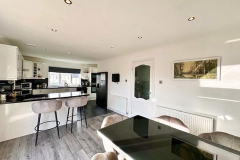 62 Car Road, Cumnock, KA18 1HL