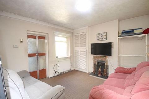 2 bedroom property for sale, Stanley Avenue, Greenford