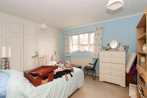 undefined, King Street, Tring