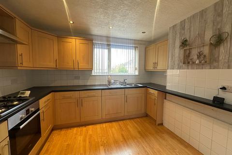3 bedroom semi-detached house to rent, Morden Green, Mackworth, DE22