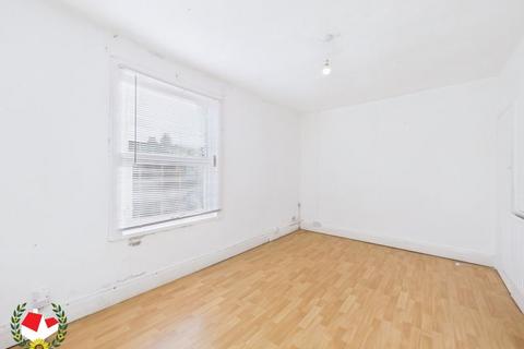 45 Linden Road, Gloucester, GL1 5HB