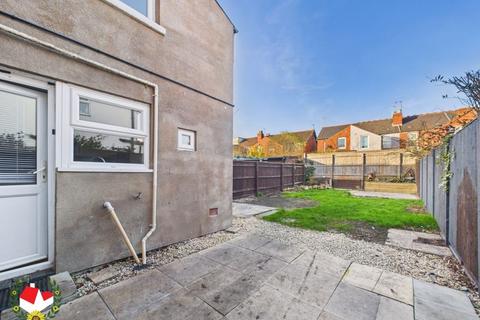 45 Linden Road, Gloucester, GL1 5HB