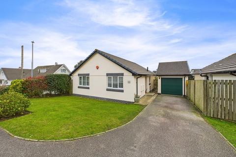 2 bedroom bungalow for sale, Poltair Road, Penryn - Delightful bungalow