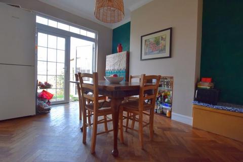 35 Cumberland Road, Harrow, HA1 4PJ